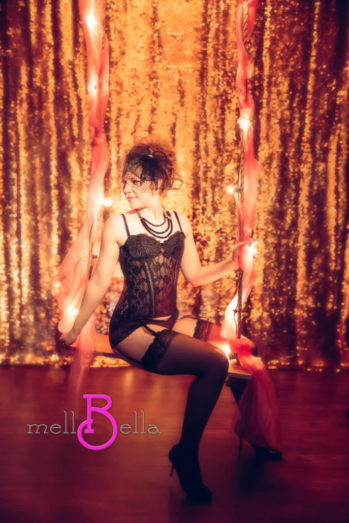 boudoir moulin rouge swing