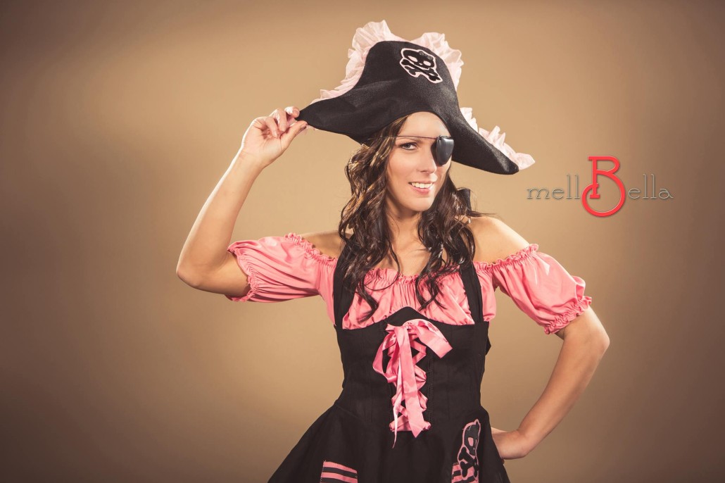 Pirate Halloween Costume Contest