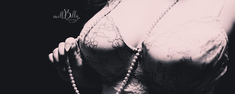 mellbella boudoir pearls in black and white